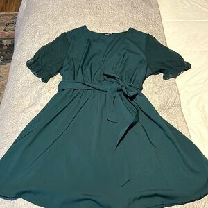 Green bow dress